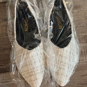 T.J.Maxx Cream Textured Loafers